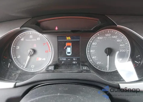 2011 Audi S4 3.0 Premium Plus z USA, uszkodzony, nr VIN WAUKGAFL2BA064613